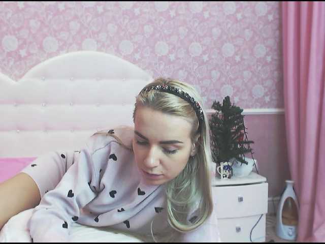 Live sex webcam photo for BunnySue #241004254