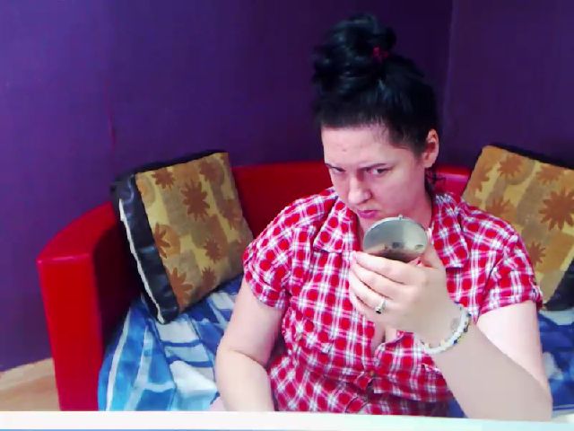 Live sex webcam photo for SlaveMeRubyX #258505204