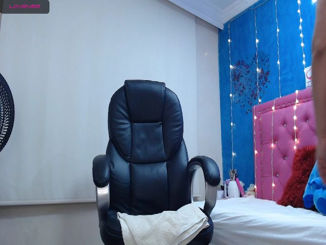 Live sex webcam photo for Ashley_Coner #254074990