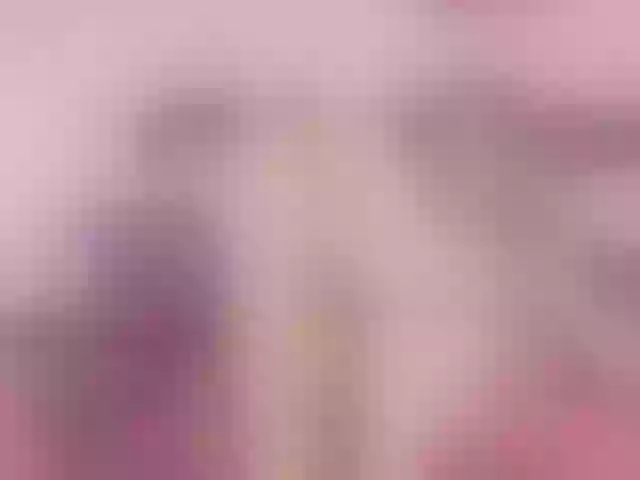 Live sex webcam photo for kissesKris #240995174