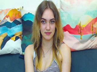 Live sex webcam photo for NancyYounq #251952211