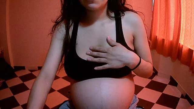 Live sex webcam photo for anyhilton #243790111