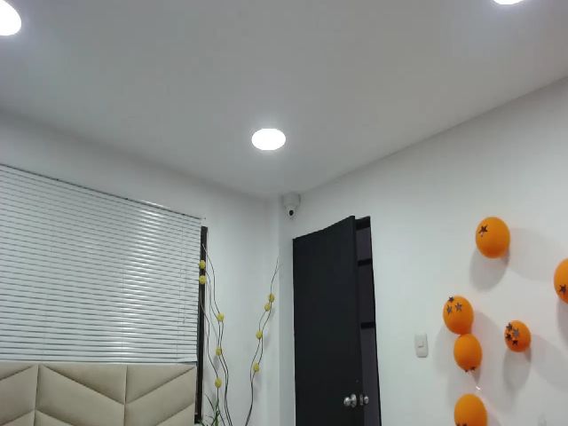 Live sex webcam photo for ShenLong3 #254249147