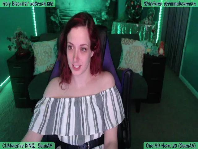 Live sex webcam photo for emmaBcummin #255075024