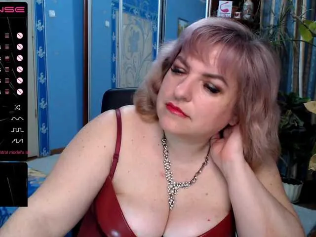 Live sex webcam photo for SmileOfAngel #241379254