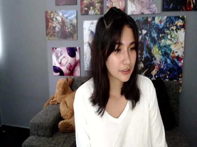 Live sex webcam photo for Jade_leon_ #258859794