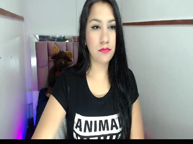 Live sex webcam photo for BRYANNA69 #259979350