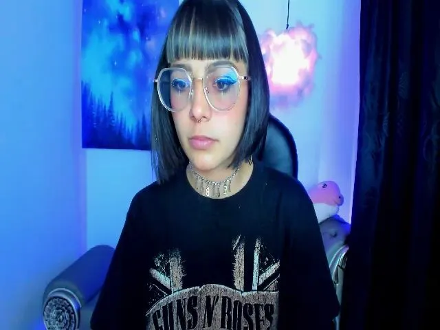 Live sex webcam photo for Angelsiinner #256856920