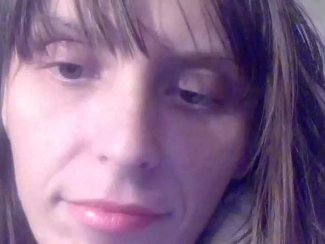 Live sex webcam photo for Vera2912 #240976459