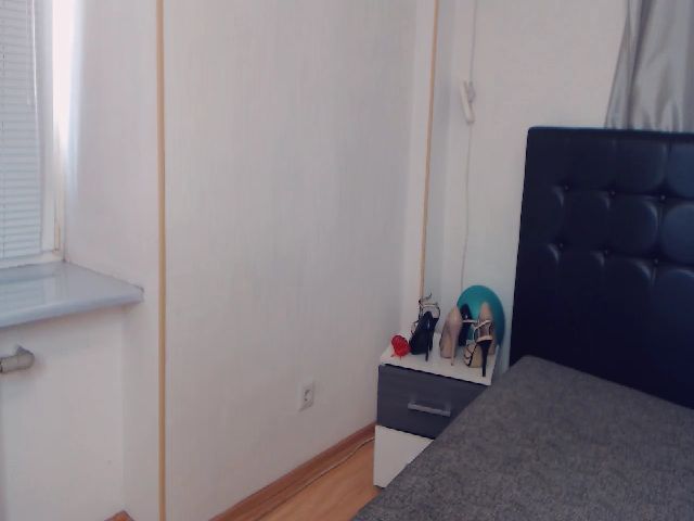 Live sex webcam photo for Asoll77 #257528346