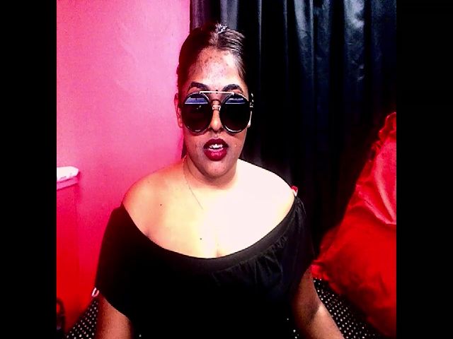 Live sex webcam photo for Indianstorm4u #265312699