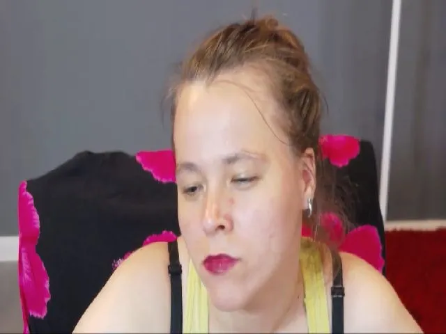 Live sex webcam photo for SimplyJoy #253648370
