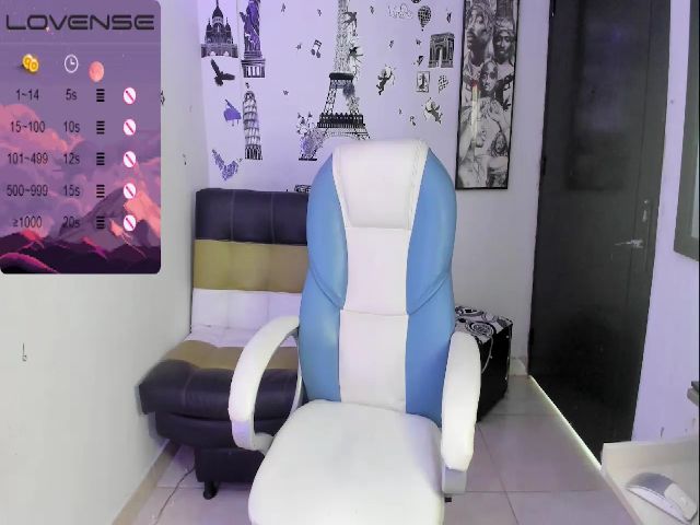 Live sex webcam photo for Valentina_5_ #253143227