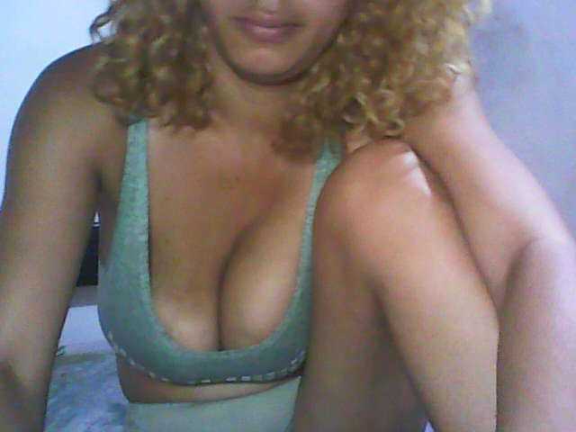 Live sex webcam photo for biglove10 #241269943