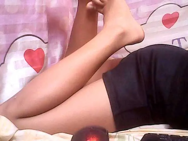 Live sex webcam photo for rojane18 #255487876