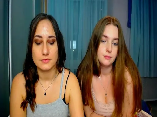 Live sex webcam photo for NikkySonge #253389031