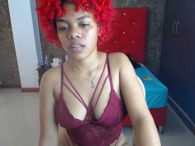 Live sex webcam photo for HORNYEBONY1X #241398146