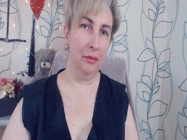Live sex webcam photo for DepravedMadam #252402625