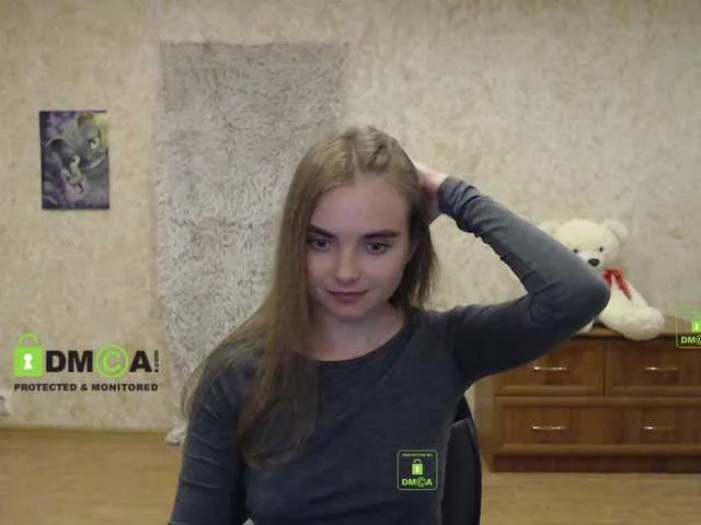 Live sex webcam photo for z-----------z #241592235