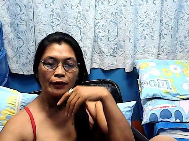 Live sex webcam photo for hOtGranny4u #241006114