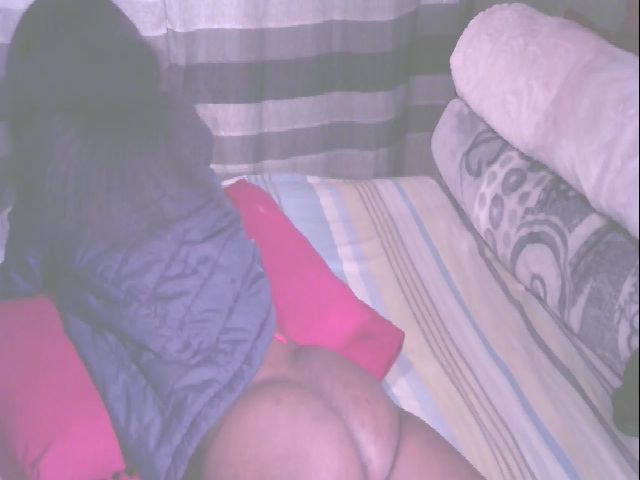 Live sex webcam photo for Sexybooty85 #255544966