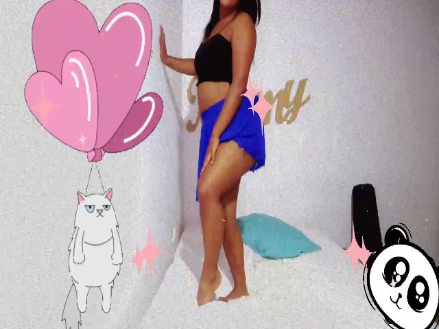 Live sex webcam photo for xxiomy_ #255992658