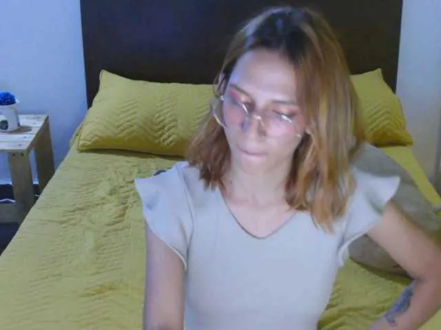 Live sex webcam photo for Laazulyy #242372515