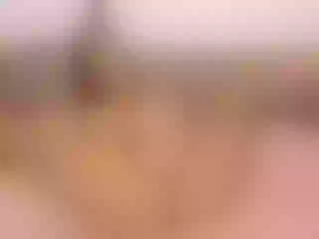 Live sex webcam photo for HOTbrunette69 #264257456