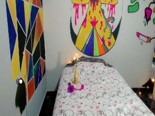 Live sex webcam photo for Moon_18 #251729558