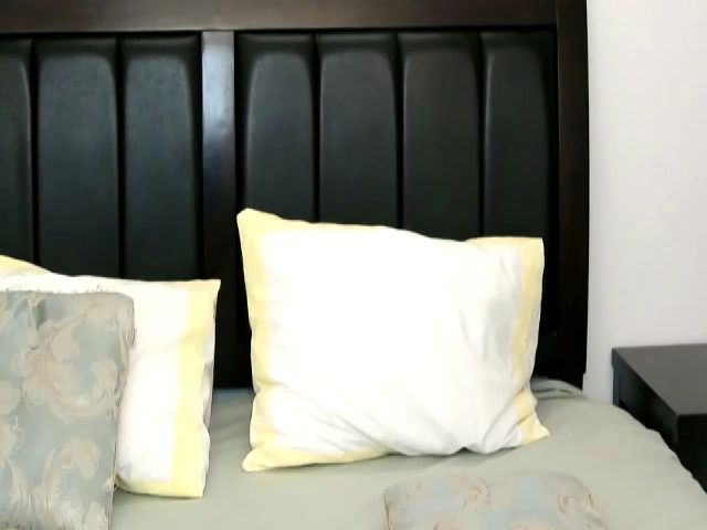 Live sex webcam photo for Marissa_Cute #256229304