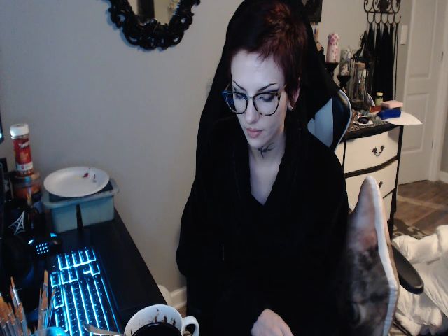 Live sex webcam photo for Painbaby #262527217