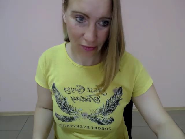 Live sex webcam photo for ChloePlay #258487572