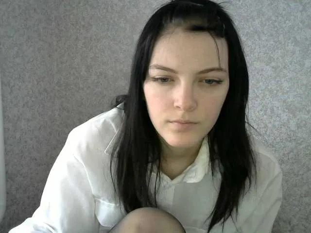 Live sex webcam photo for ChamFleydi #241075273