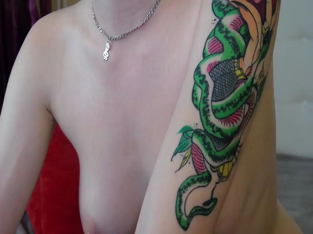 Live sex webcam photo for MelaniaYoung #252326305