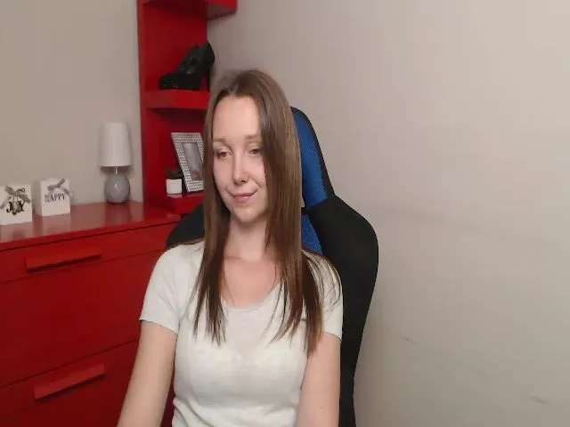 Live sex webcam photo for Little_ZOE #265416210