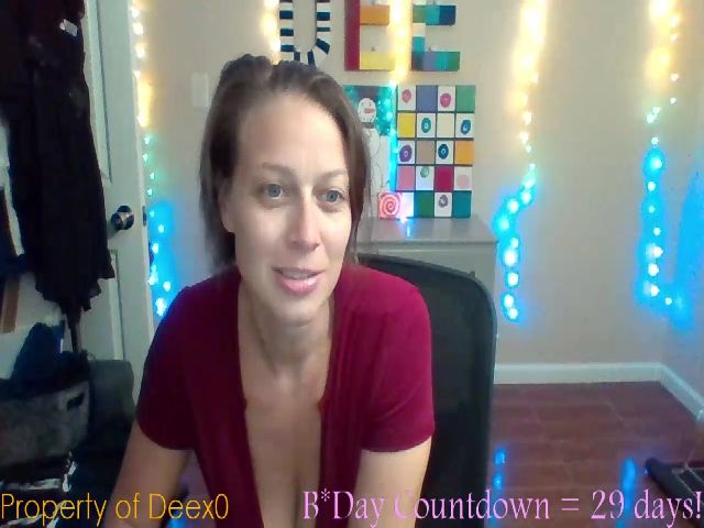 Live sex webcam photo for DeeX0 #263439165