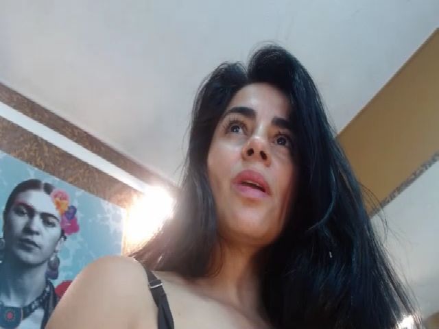 Live sex webcam photo for Dana_rouse #253966127