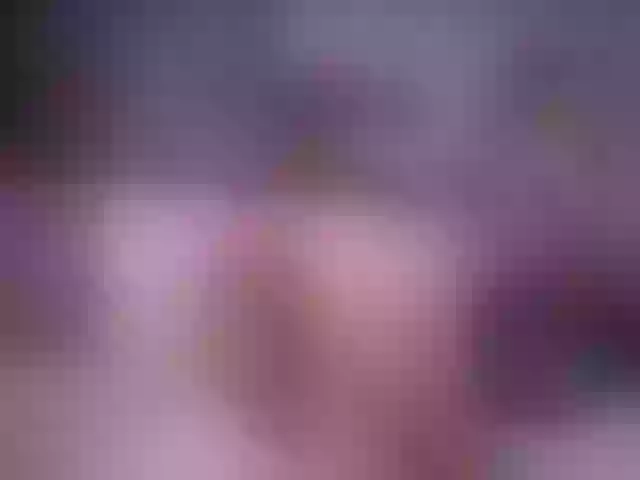 Live sex webcam photo for JuicyyAngel #241396915