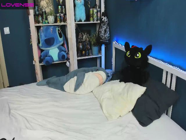Live sex webcam photo for Nikki_Carter #254747083