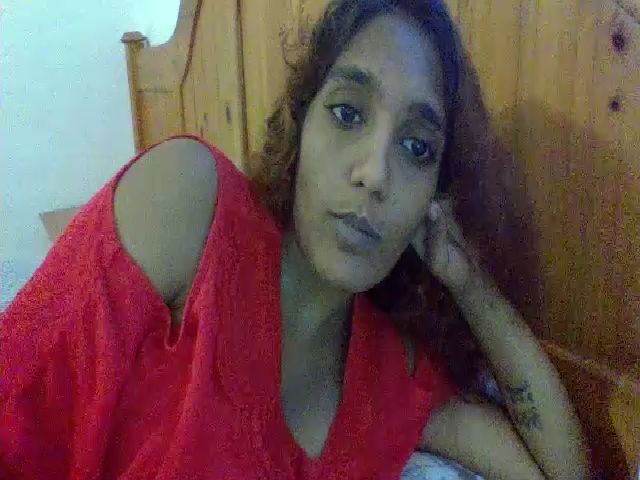 Live sex webcam photo for IndianvixxenX #262074760