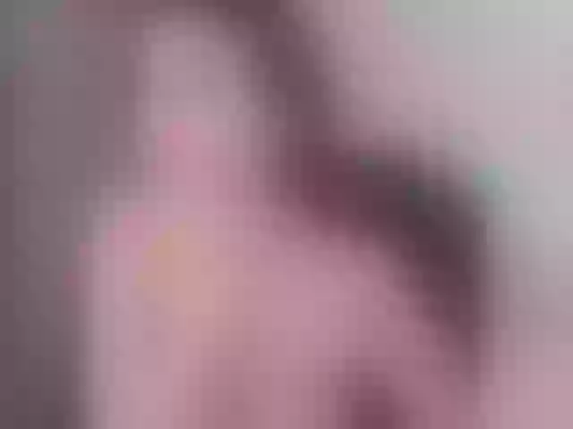 Live sex webcam photo for RihanaFox #241206196