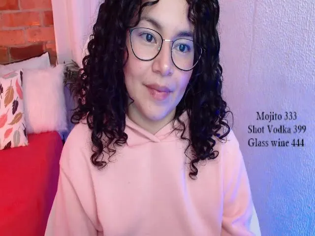 Live sex webcam photo for alone4ever #252338796