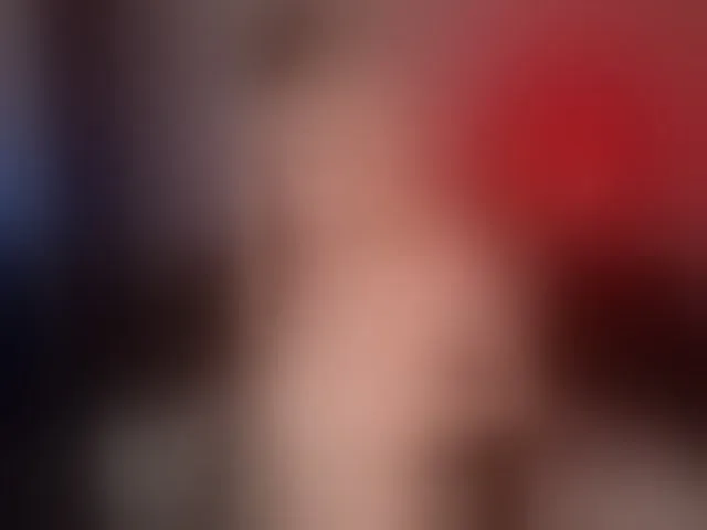Live sex webcam photo for EmbryOlisse #252915048
