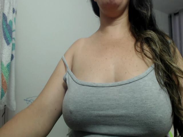 Live sex webcam photo for squirtx_hott #264239299