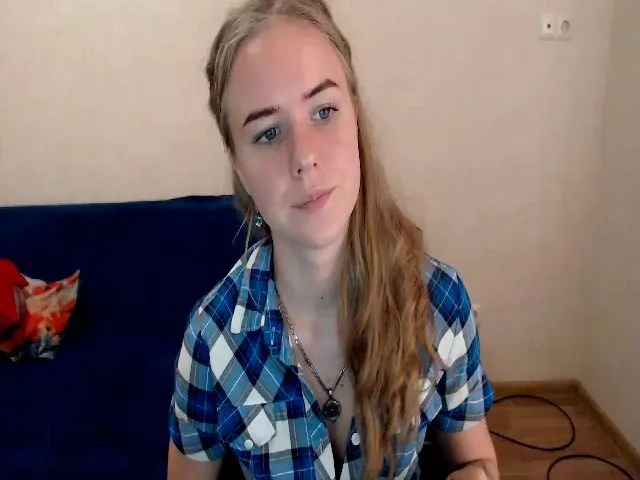 Live sex webcam photo for Limana_xo #252286840