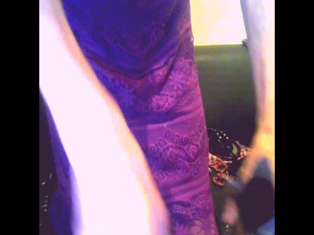 Live sex webcam photo for Sexygeny #264135609