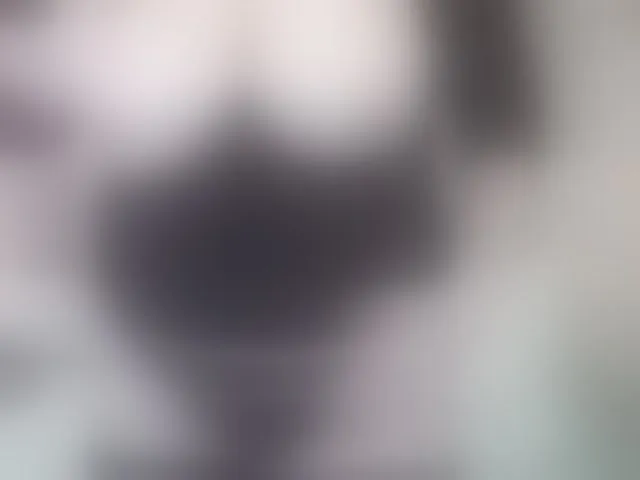 Live sex webcam photo for pussyboom11 #241353678