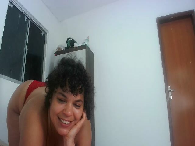 Live sex webcam photo for Lillyci #252993791