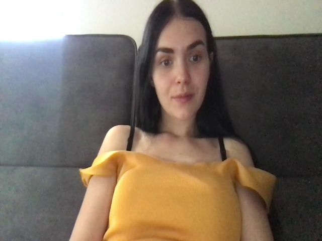 Live sex webcam photo for AdriaPretty #259803641