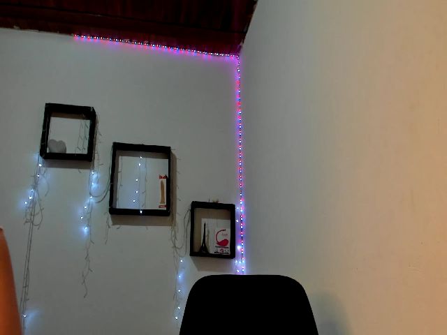 Live sex webcam photo for IrisDeus #263195635